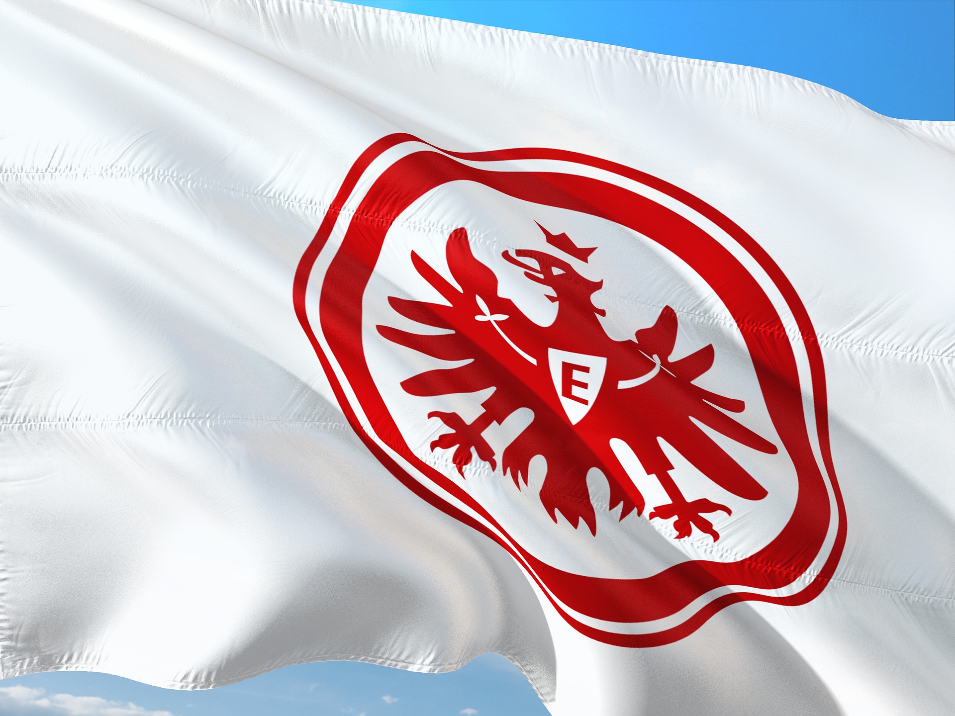 Eintracht Frankfurt Image by jorono from Pixabay